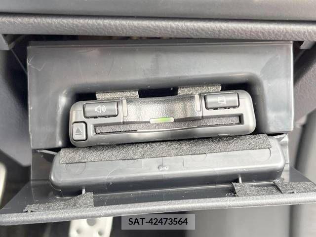 Subaru OUTBACK 2022-09 229003-7