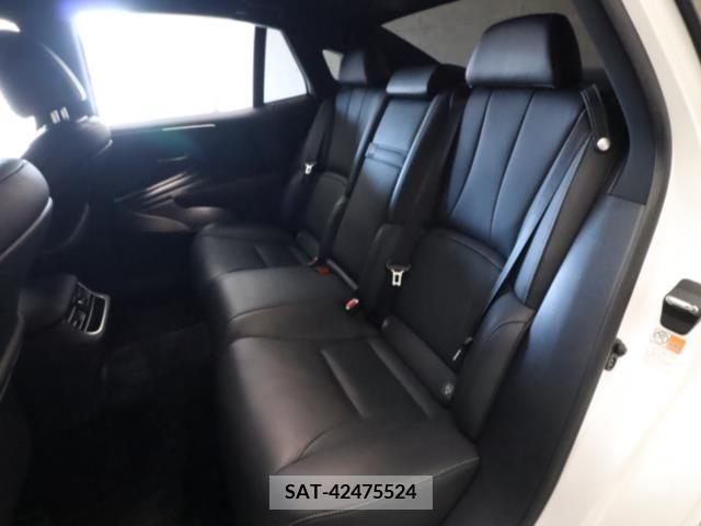 Lexus LS 2018-02 362880-6