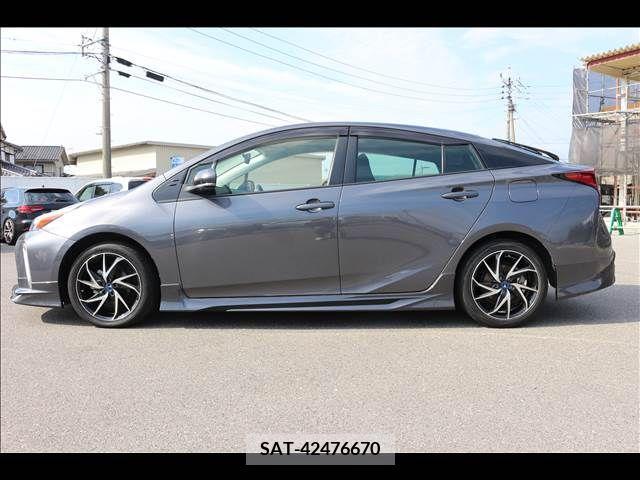 Toyota PRIUS 2021-03 331691-6