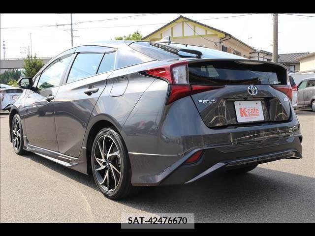Toyota PRIUS 2021-03 331691-5