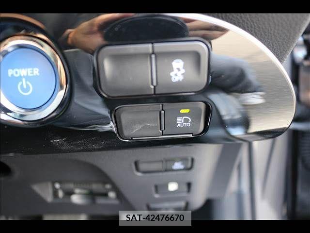 Toyota PRIUS 2021-03 331691-27