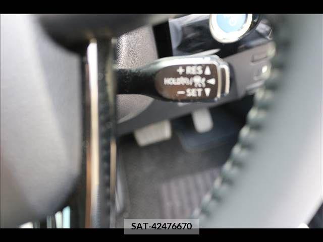 Toyota PRIUS 2021-03 331691-25