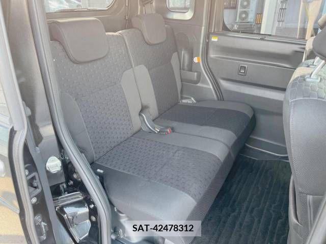 Daihatsu WAKE 2014-10 351614-17
