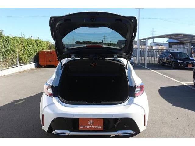 Toyota COROLLA SPORT 2019-06 182262-9