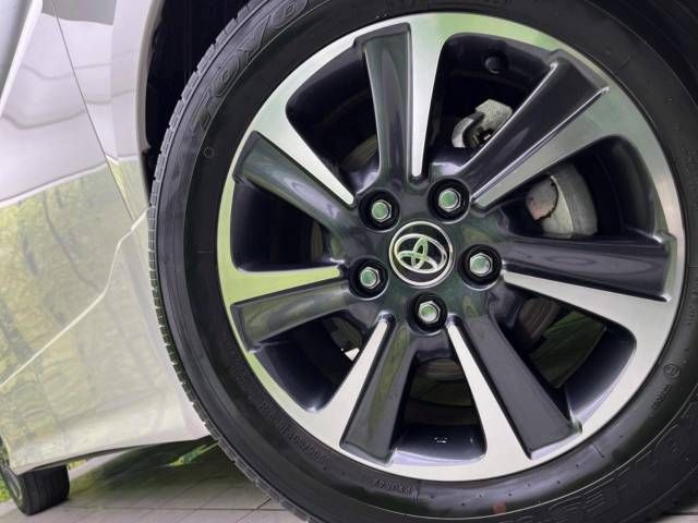 Toyota VOXY 2020-08 191611-14