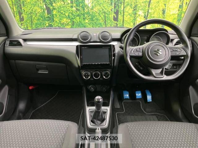 Suzuki SWIFT 2021-10 286615-1