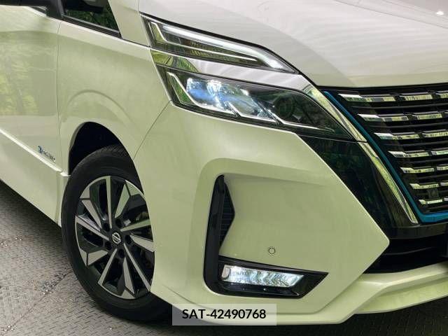 Nissan SERENA 2019-10 325055-12