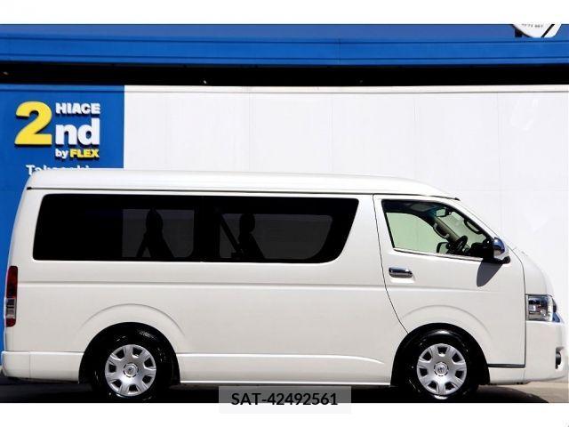 Toyota HIACE WAGON 2015-01 215096-4