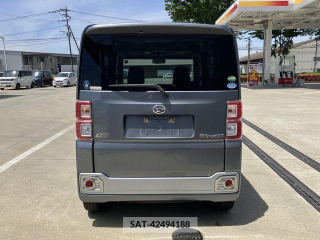 Daihatsu WAKE 2015-02 374542-5