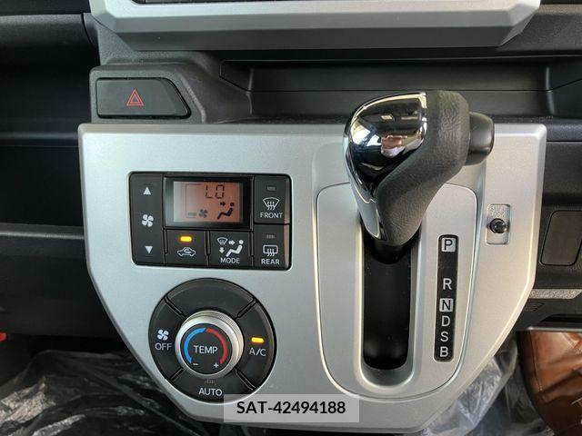 Daihatsu WAKE 2015-02 374542-13