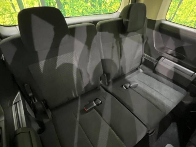 Mitsubishi DELICA D5 2016-03 184406-9