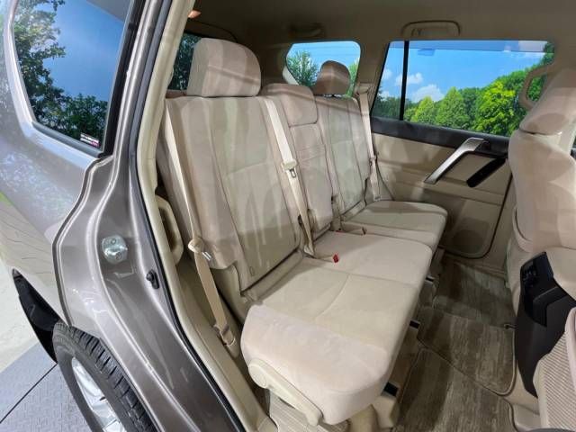 Toyota PRADO 2019-12 23611-9