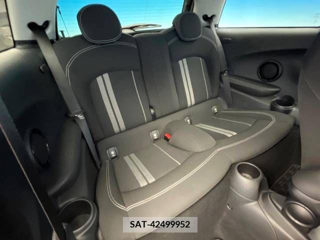 Bmw MINI 2017-06 319801-8