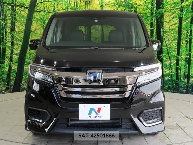 Honda STEP WGN 2017-11 221612-18