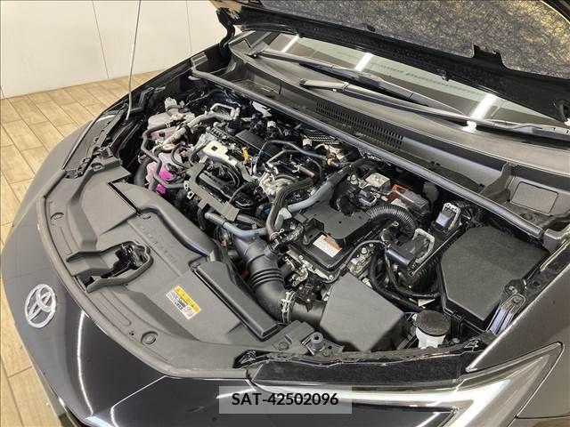 Toyota PRIUS 2023-05 366425-17