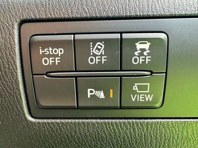 Mazda AXELA SPORT 2017-09 23086-23