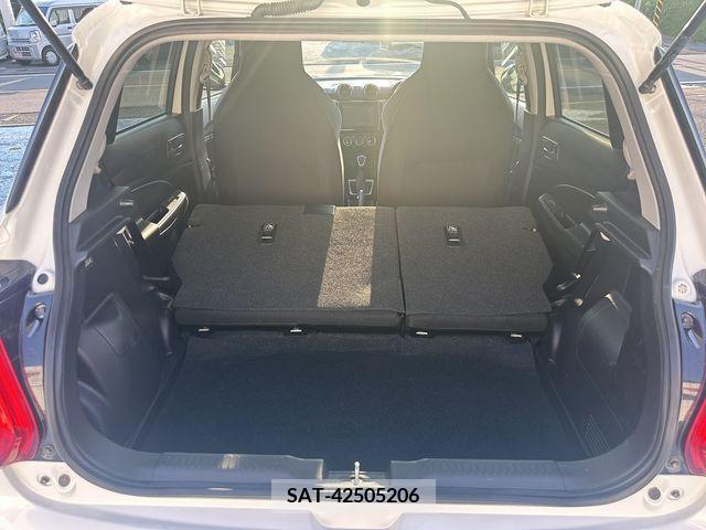 Suzuki SWIFT 2021-12 330114-29
