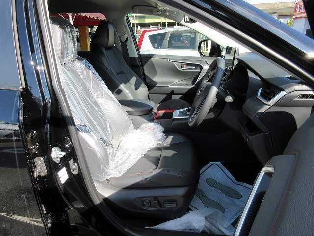 Toyota RAV4 2023-10 196327-13