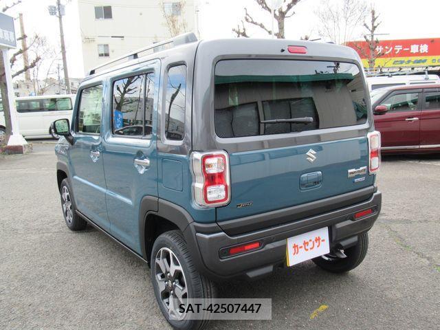 Suzuki HUSTLER 2024-02 216237-2