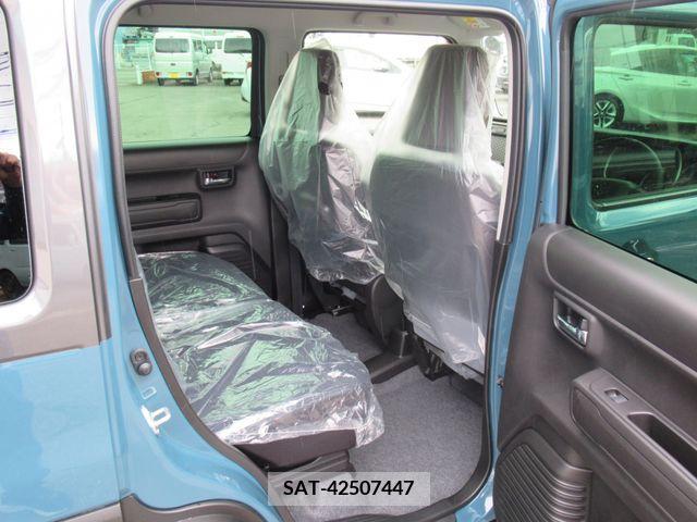 Suzuki HUSTLER 2024-02 216237-7