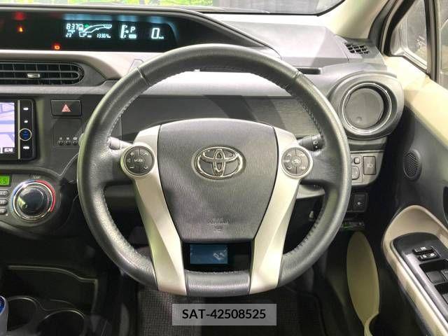 Toyota AQUA 2014-07 314198-11