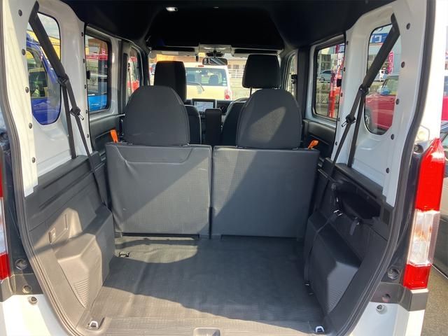Honda N-VAN 2022-06 12693-4