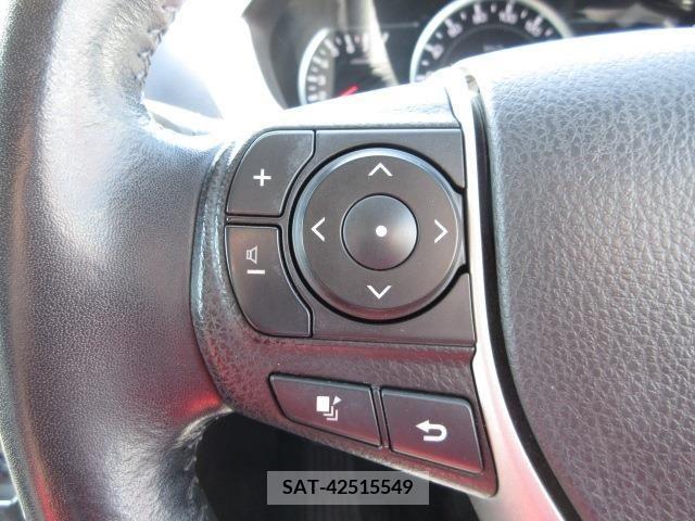 Toyota VOXY 2014-03 289246-8