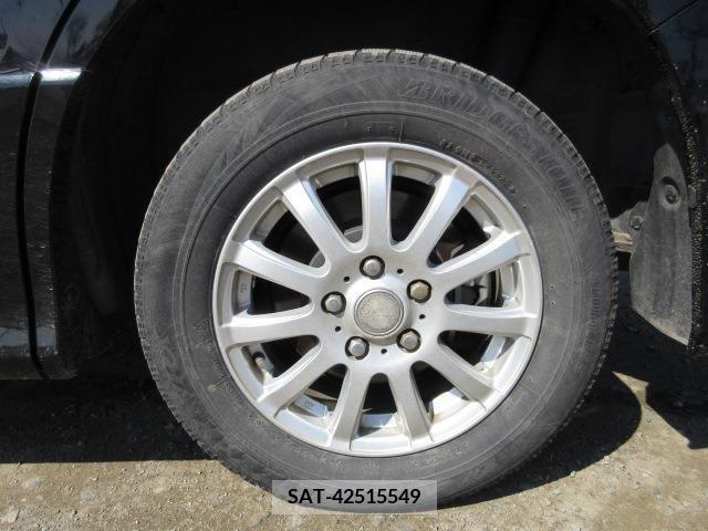Toyota VOXY 2014-03 289246-1