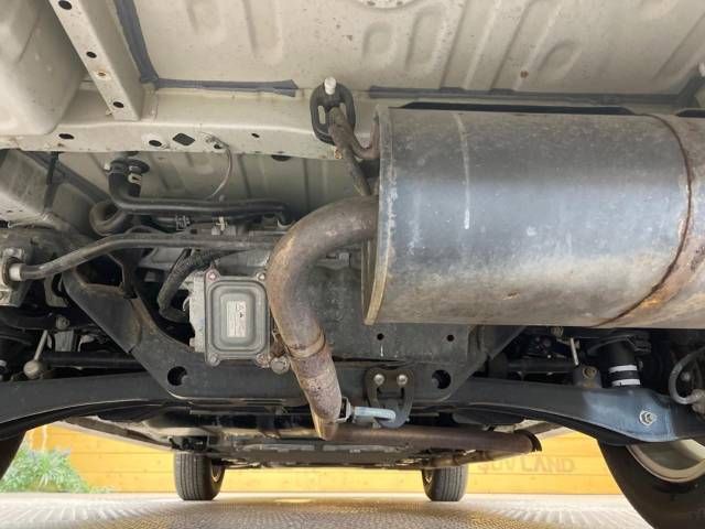 Mitsubishi OUTLANDER PHEV 2019-09 18817-19