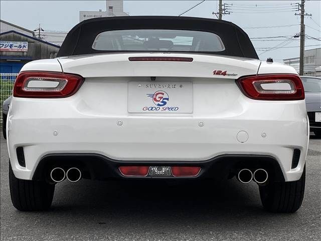 Abarth 124 Spider 2018-03 23200-18