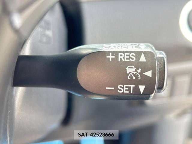 Toyota HARRIER 2014-12 360841-5
