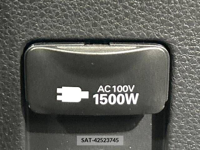 Toyota AQUA 2022-10 291904-7