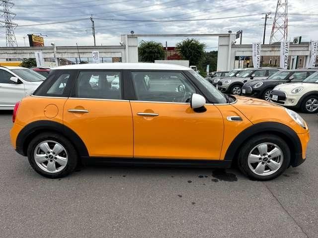 Bmw MINI 2016-03 12092-8