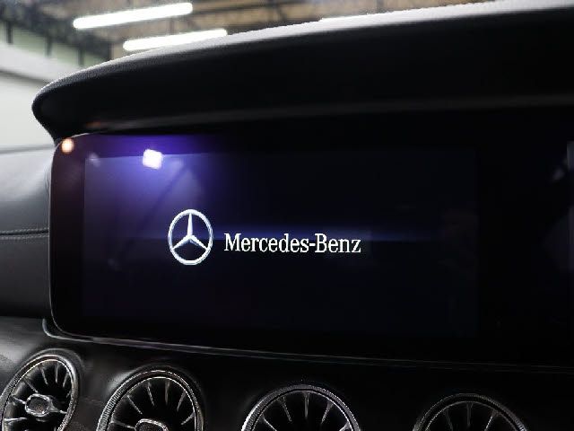 Mercedes Benz E-CLASS 2018-05 181241-9