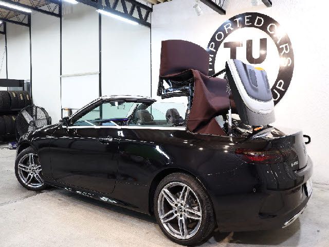 Mercedes Benz E-CLASS 2018-05 181241-13