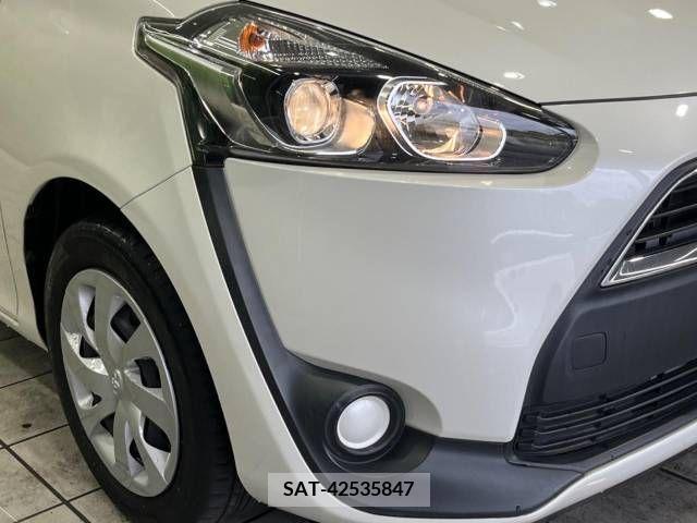 Toyota SIENTA 2015-08 298395-13