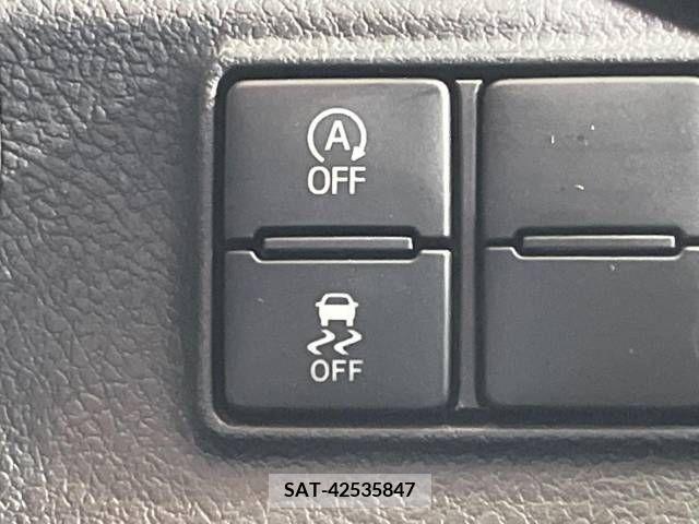 Toyota SIENTA 2015-08 298395-4