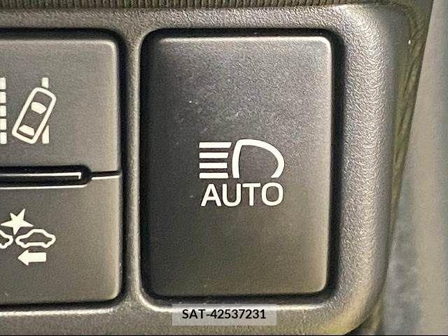 Toyota AQUA 2015-11 223521-9