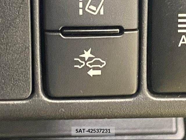 Toyota AQUA 2015-11 223521-7