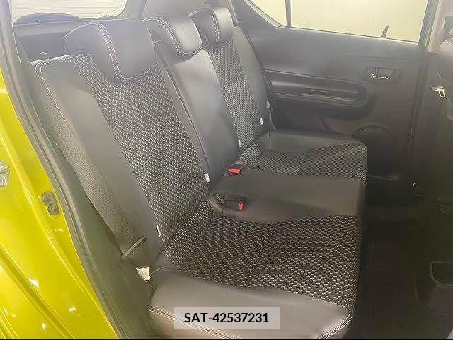 Toyota AQUA 2015-11 223521-5