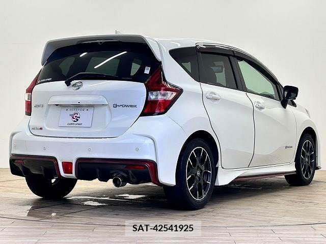 Nissan NOTE 2018-08 305428-14