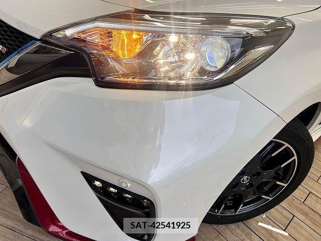 Nissan NOTE 2018-08 305428-16