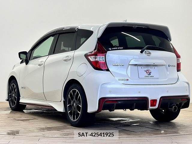 Nissan NOTE 2018-08 305428-15