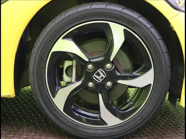 Honda S660 2015-06 192097-27