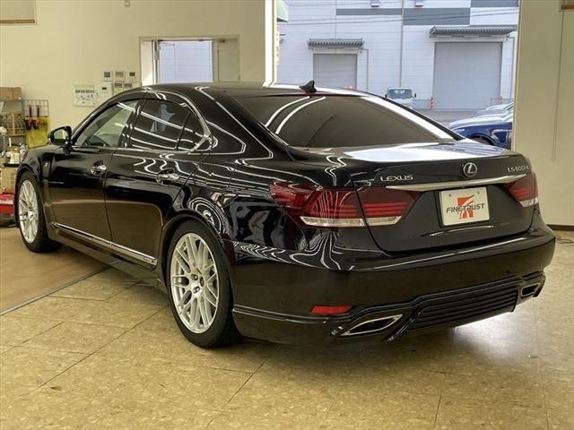 Lexus LS 2013-07 189455-6