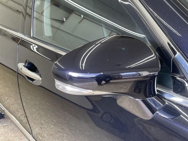Lexus LS 2013-07 189455-13