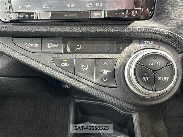 Toyota AQUA 2015-06 291841-6