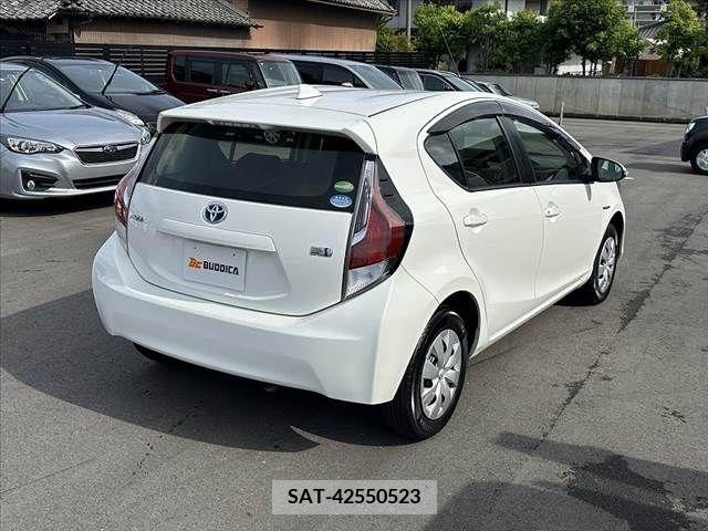 Toyota AQUA 2015-06 291841-14