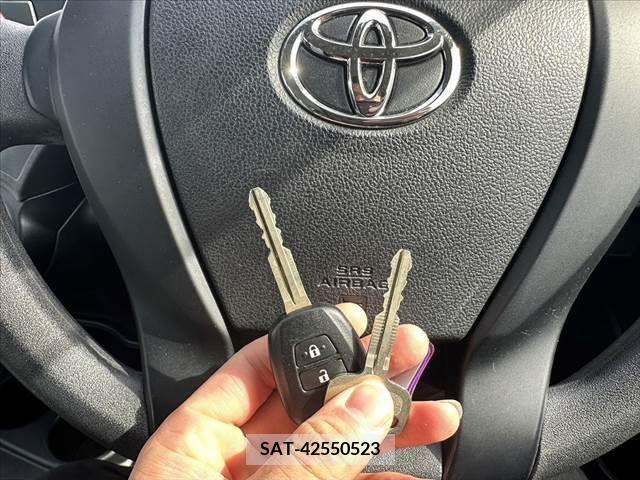 Toyota AQUA 2015-06 291841-23