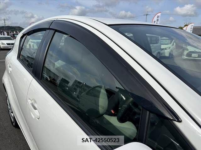 Toyota AQUA 2015-06 291841-27